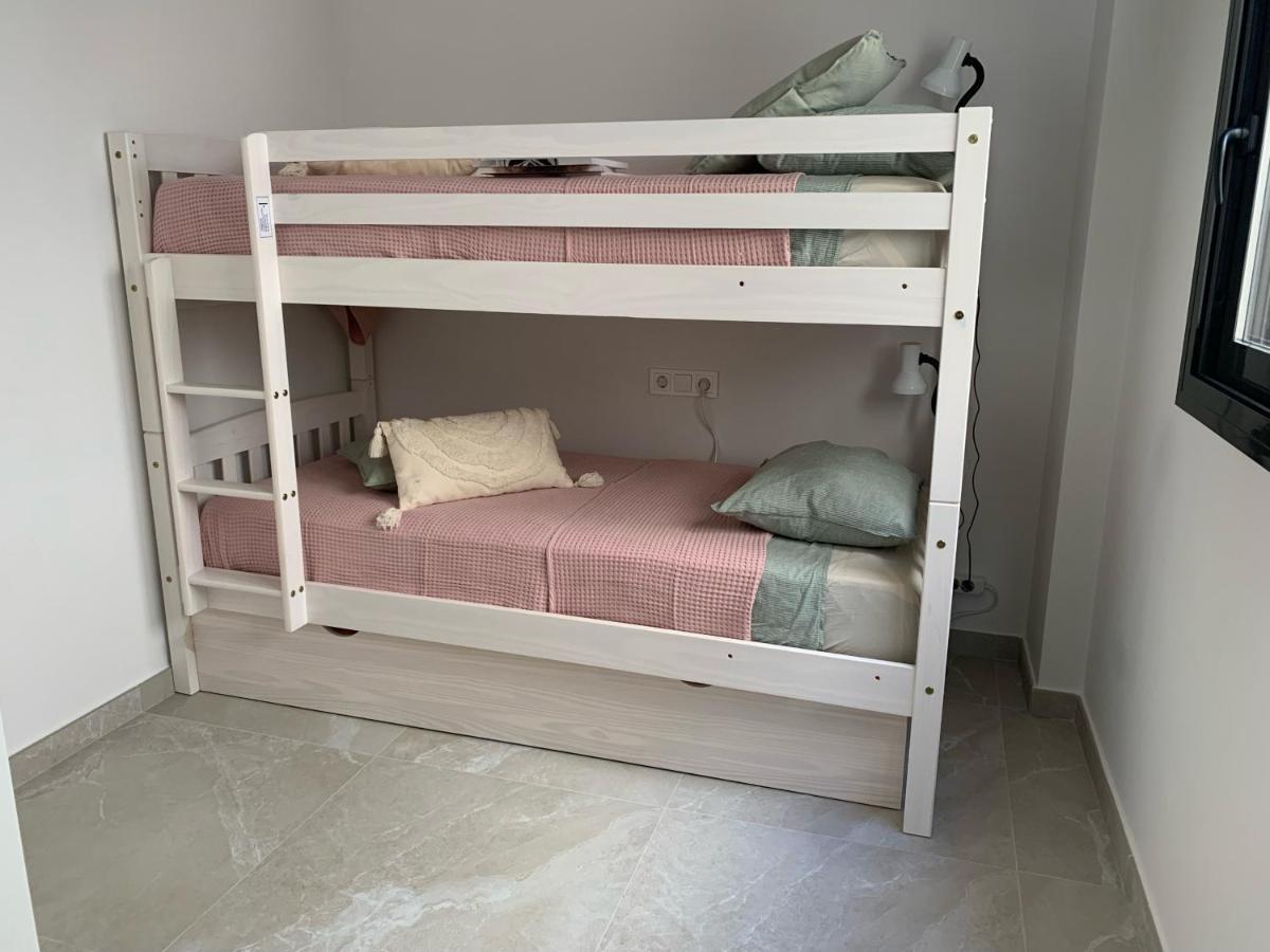 Casa Tierra Torrievieja Close To The Beach Playa Del Cura 托雷维耶哈 外观 照片